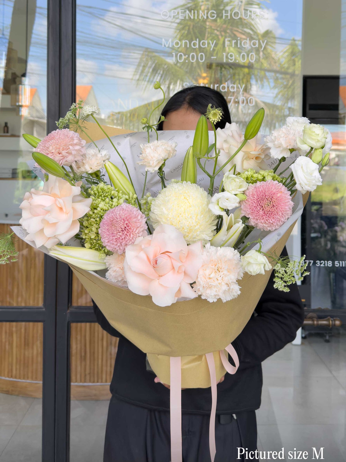Landau Classic Bouquets - Pastel