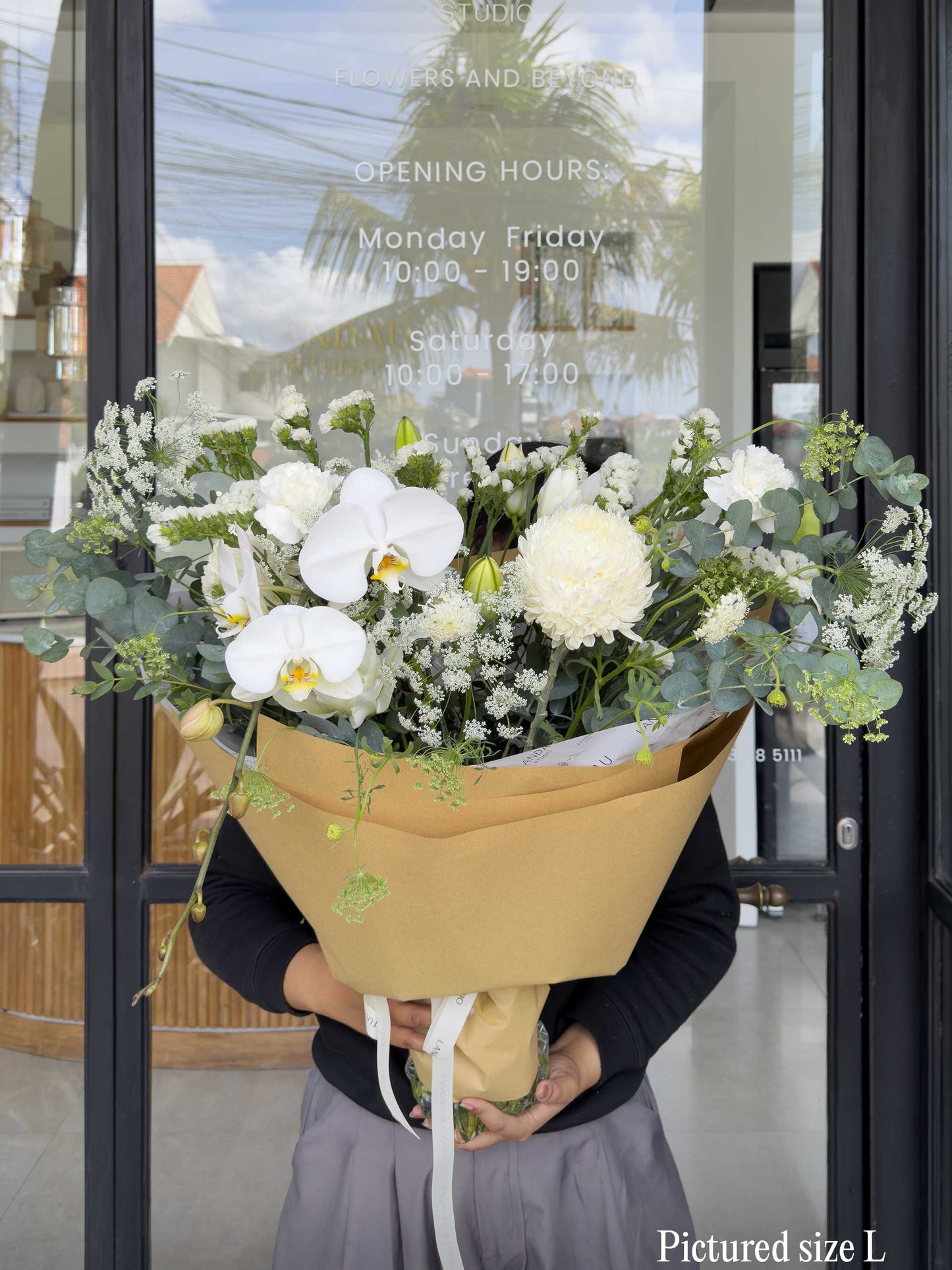 Landau Classic Bouquets - White