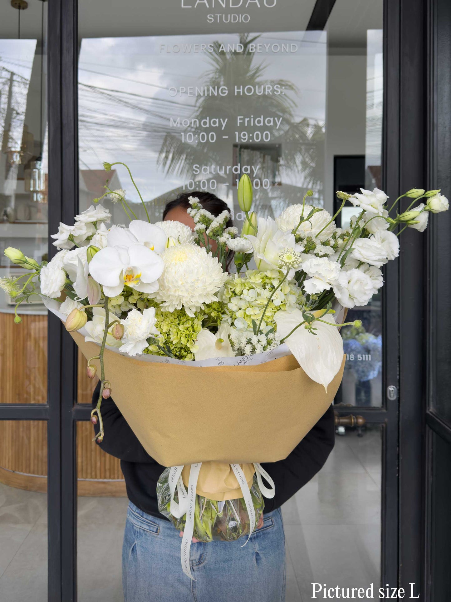 Landau Classic Bouquets - White