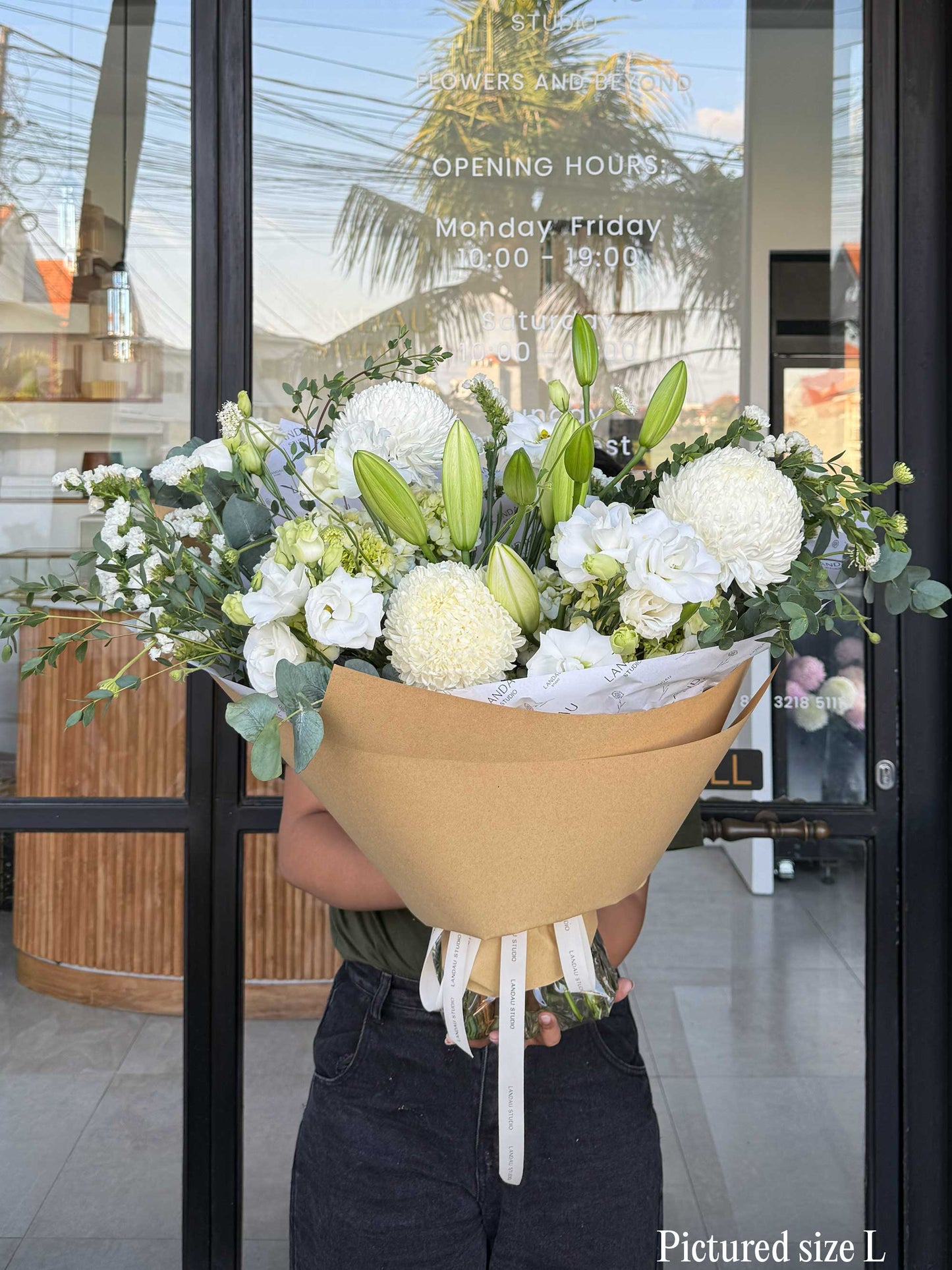 Landau Classic Bouquets - White