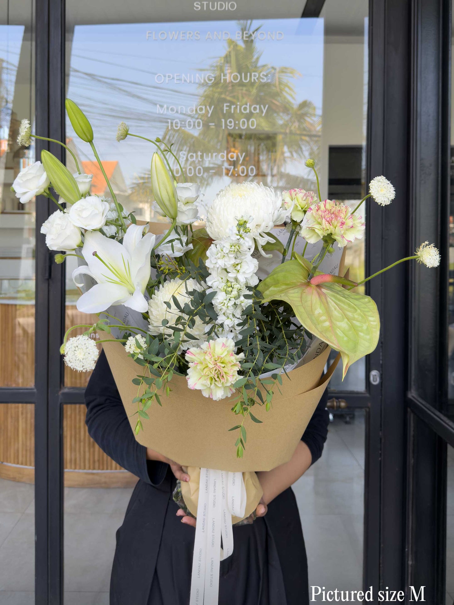 Landau Classic Bouquets - White