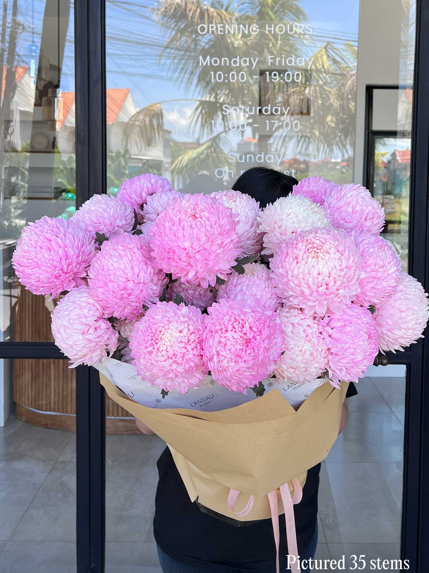 Mono Bouquet Chrysanthemums