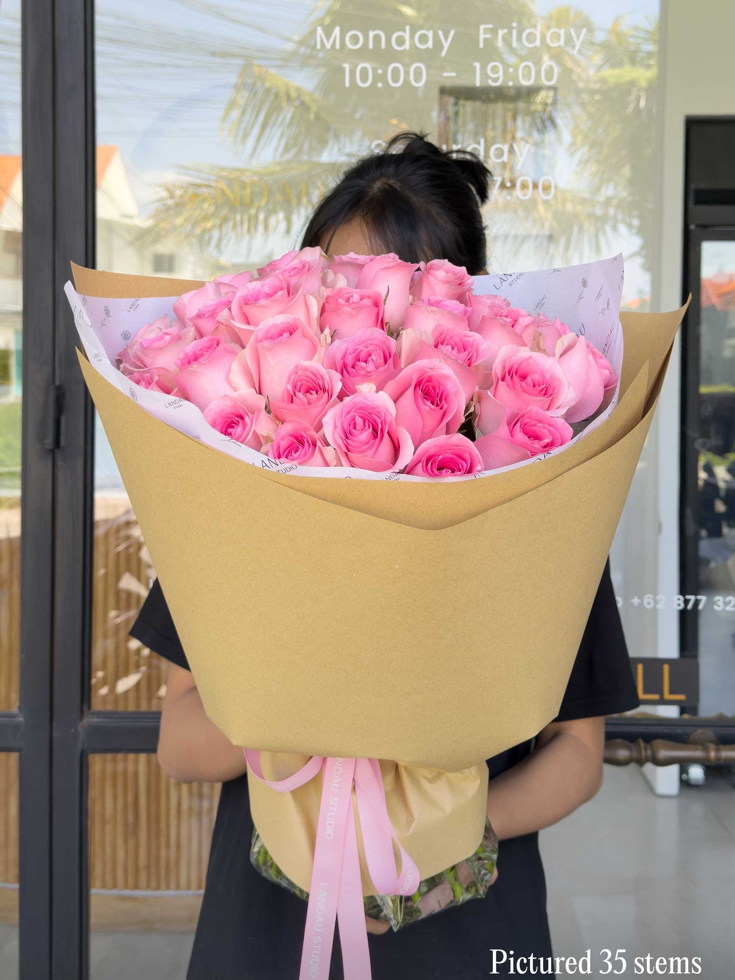 Mono Roses Bouquet