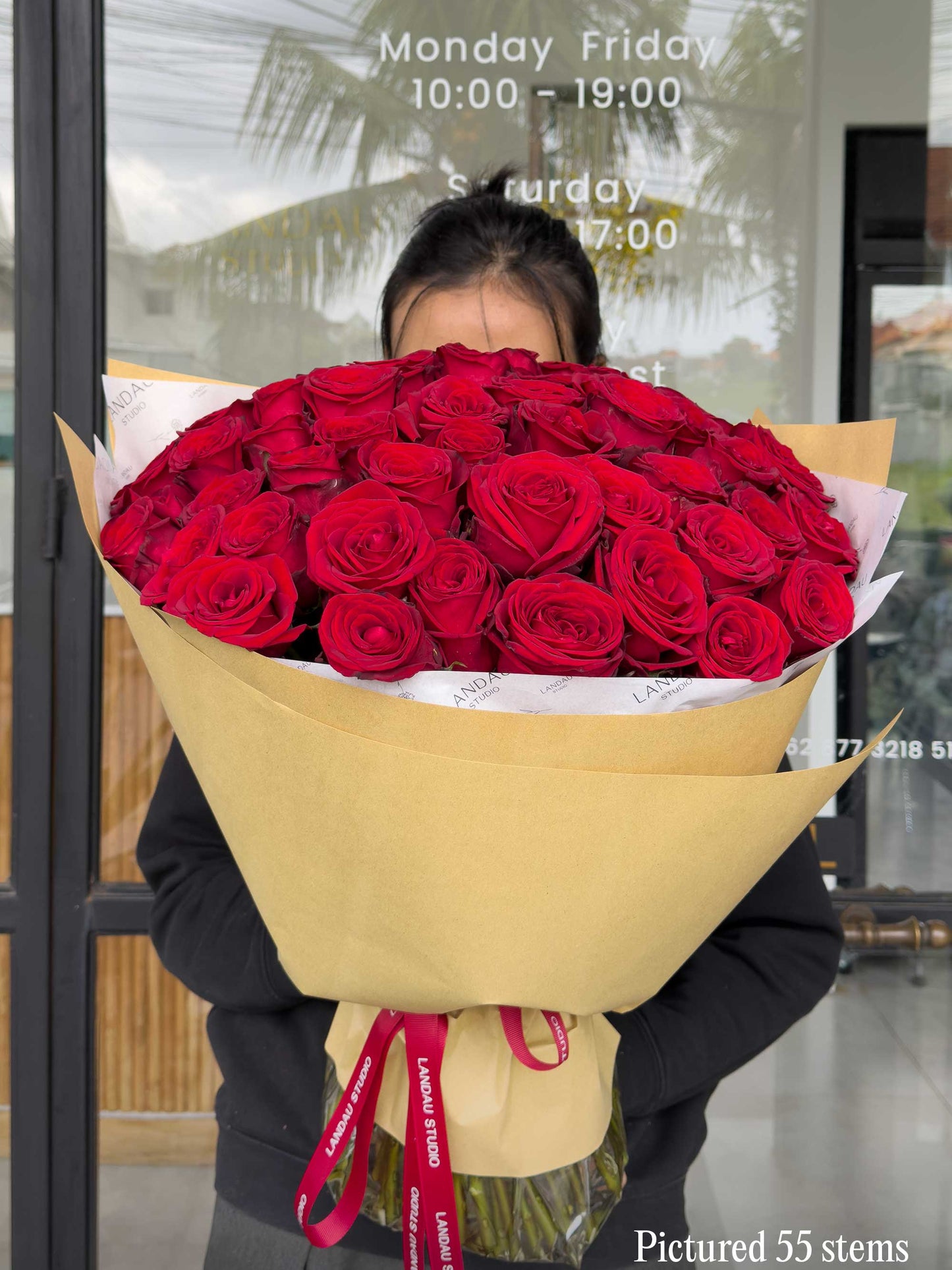 Mono Roses Bouquet