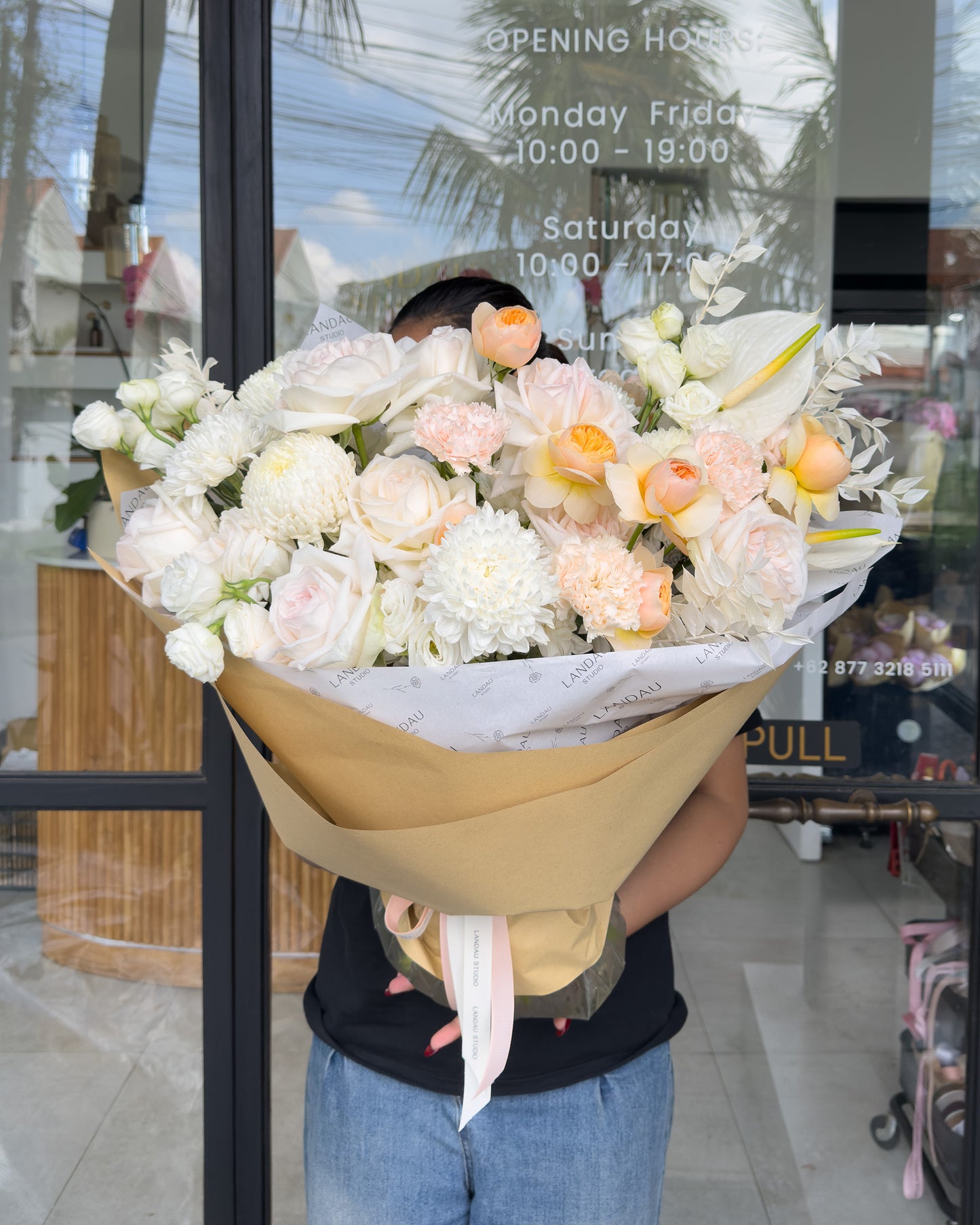 Landau Classic Bouquets - Pastel