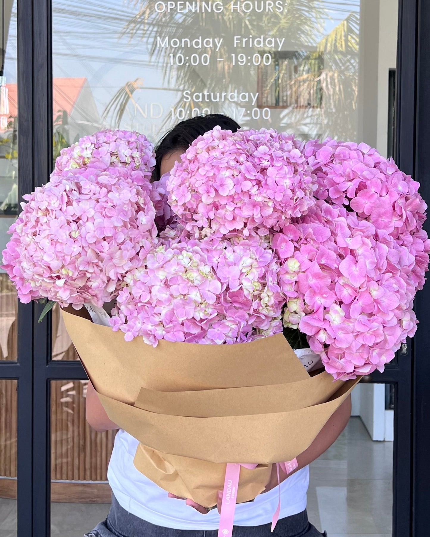 Mono hydrangeas bouquet bright pink