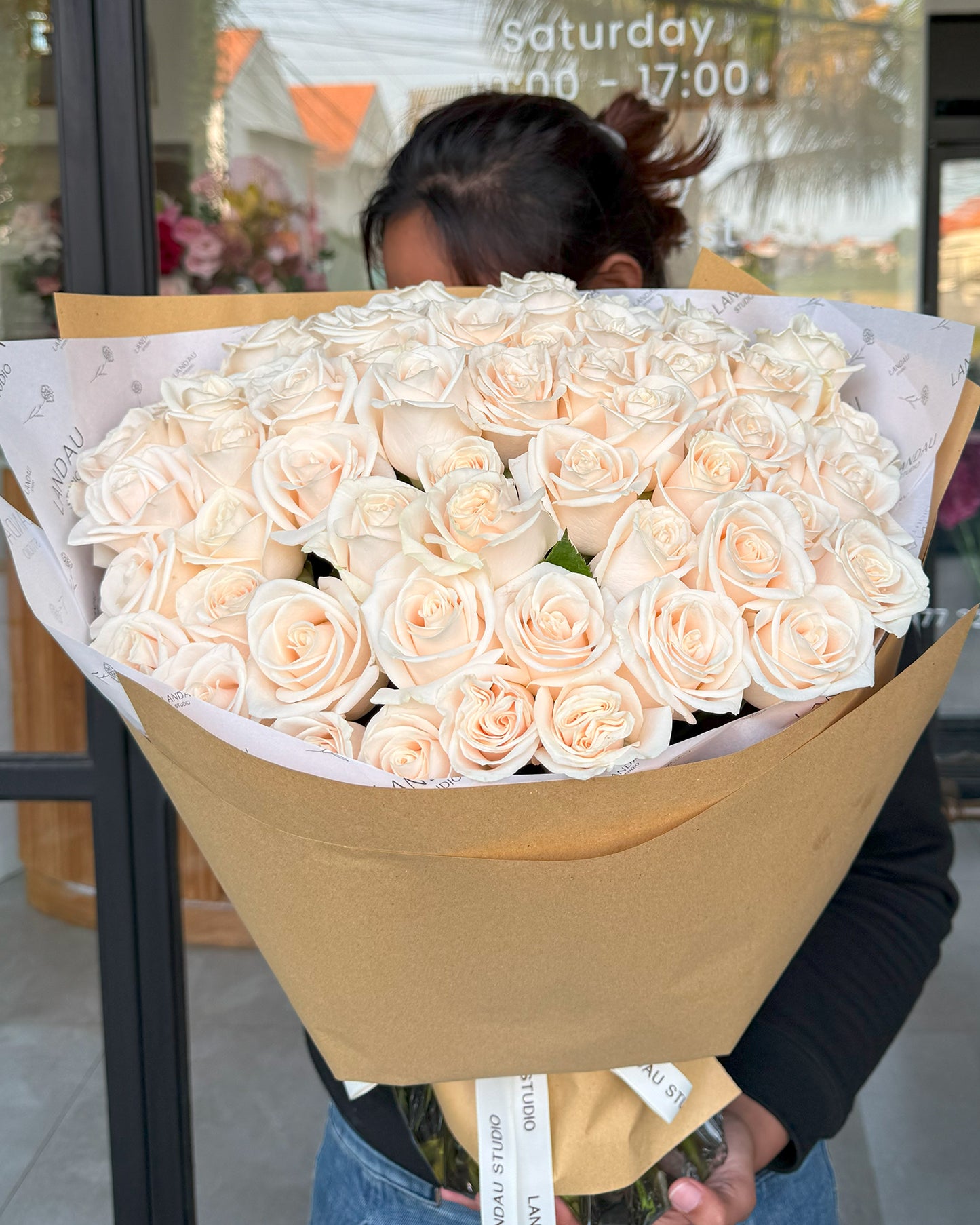 Mono Roses Bouquet