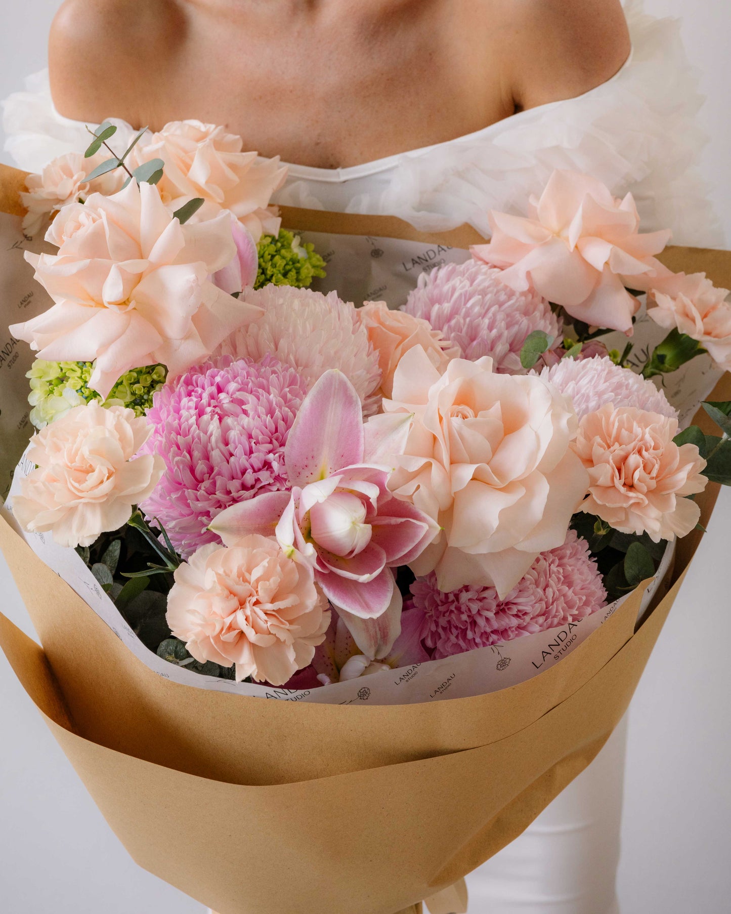 Landau Classic Pastel Color Bouquet