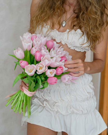 Mono Tulips Bouquet