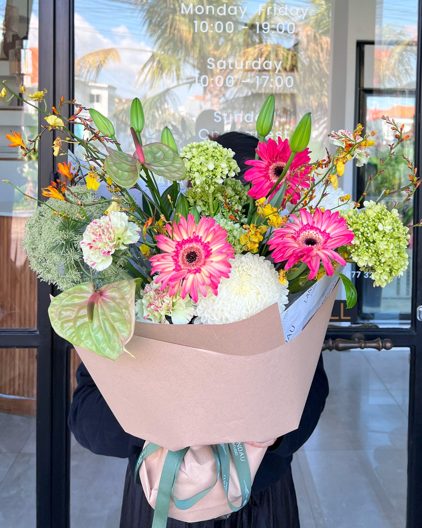 Landau Classic Bouquets - Bright