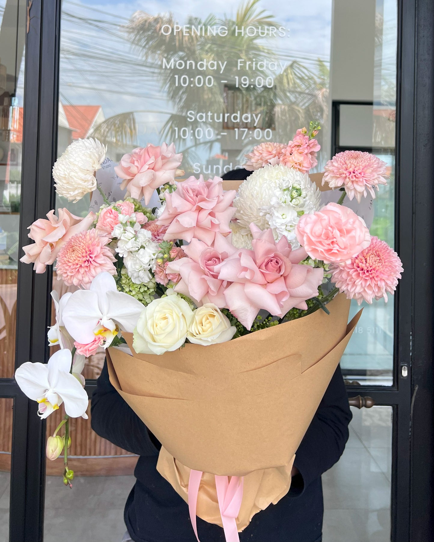 Landau Classic Bouquets - Pastel