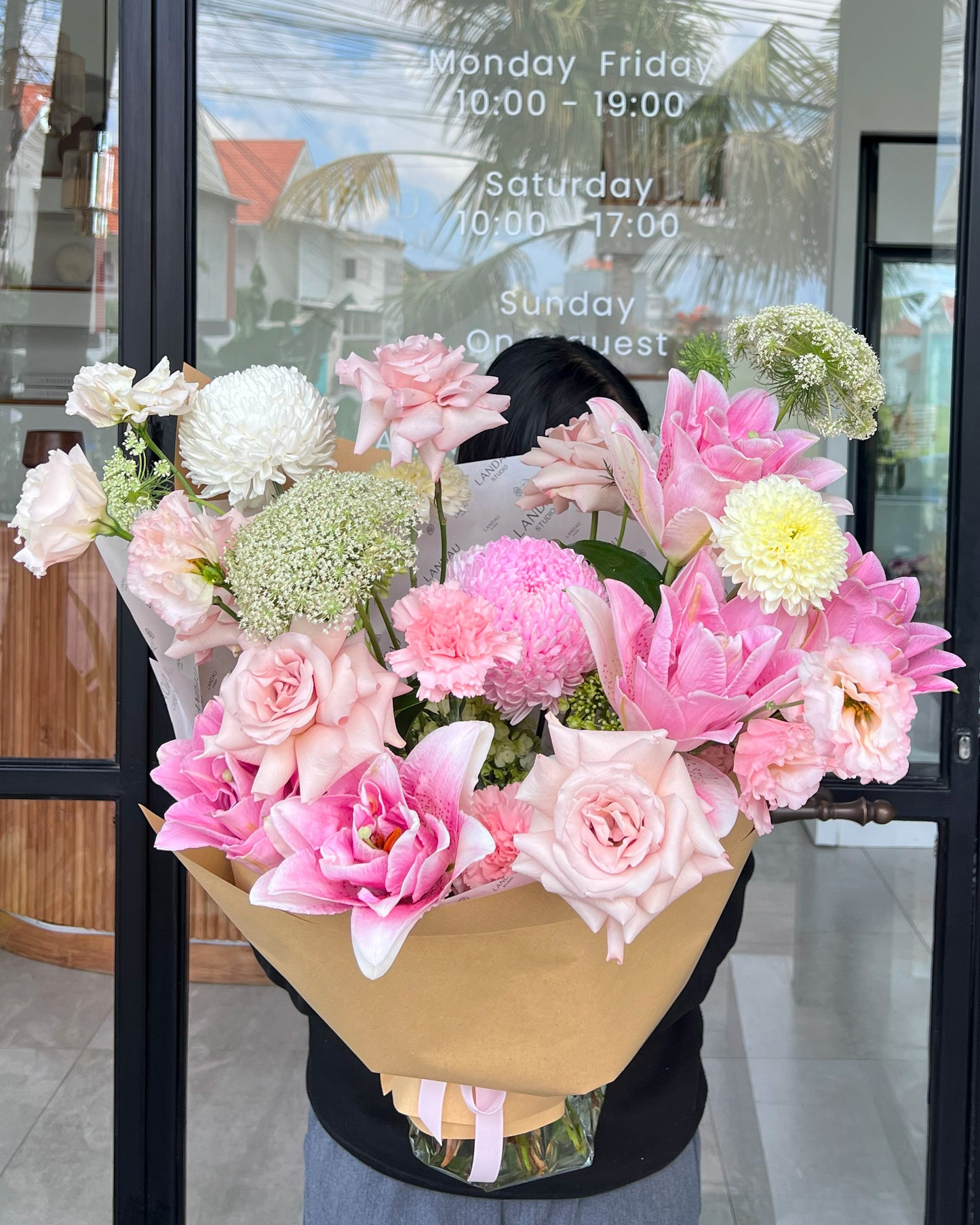 Landau Classic Bouquets - Pastel