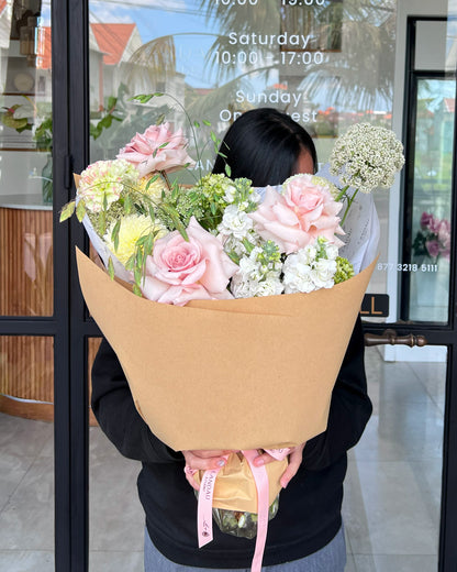 Landau Classic Bouquets - Pastel