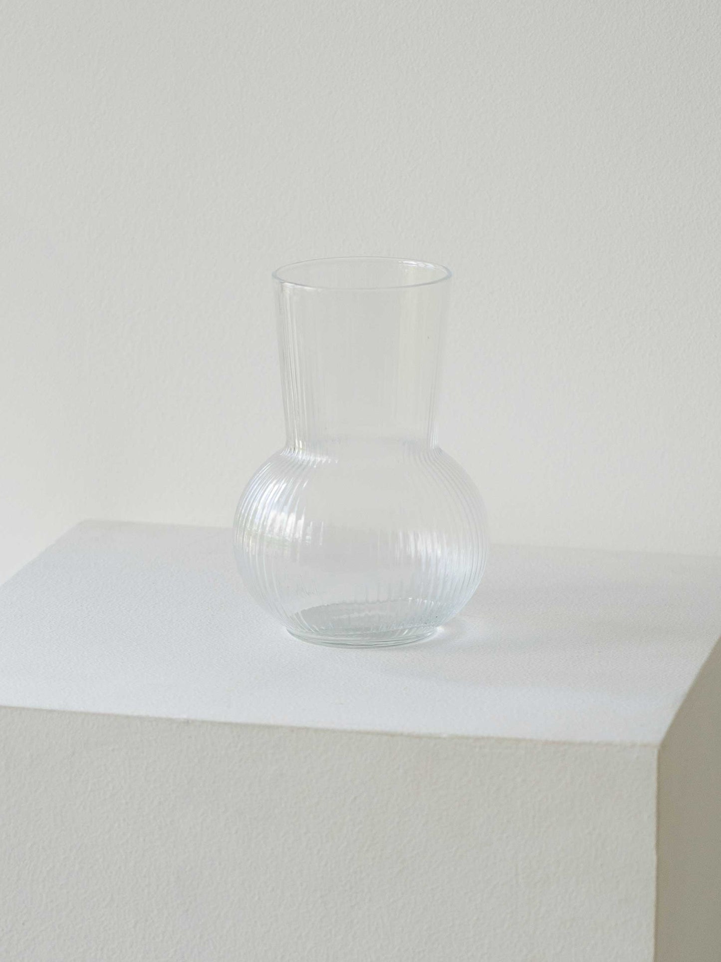 Daria Vase