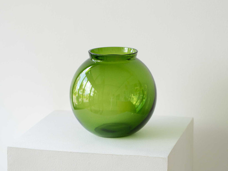 Glass & Ceramic Vases