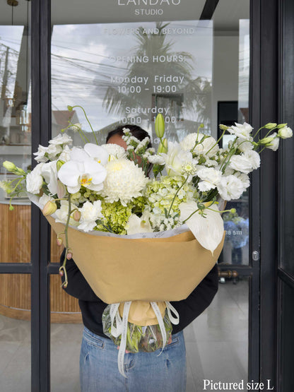 Landau Classic Bouquets - White