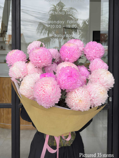 Mono Bouquet Chrysanthemums