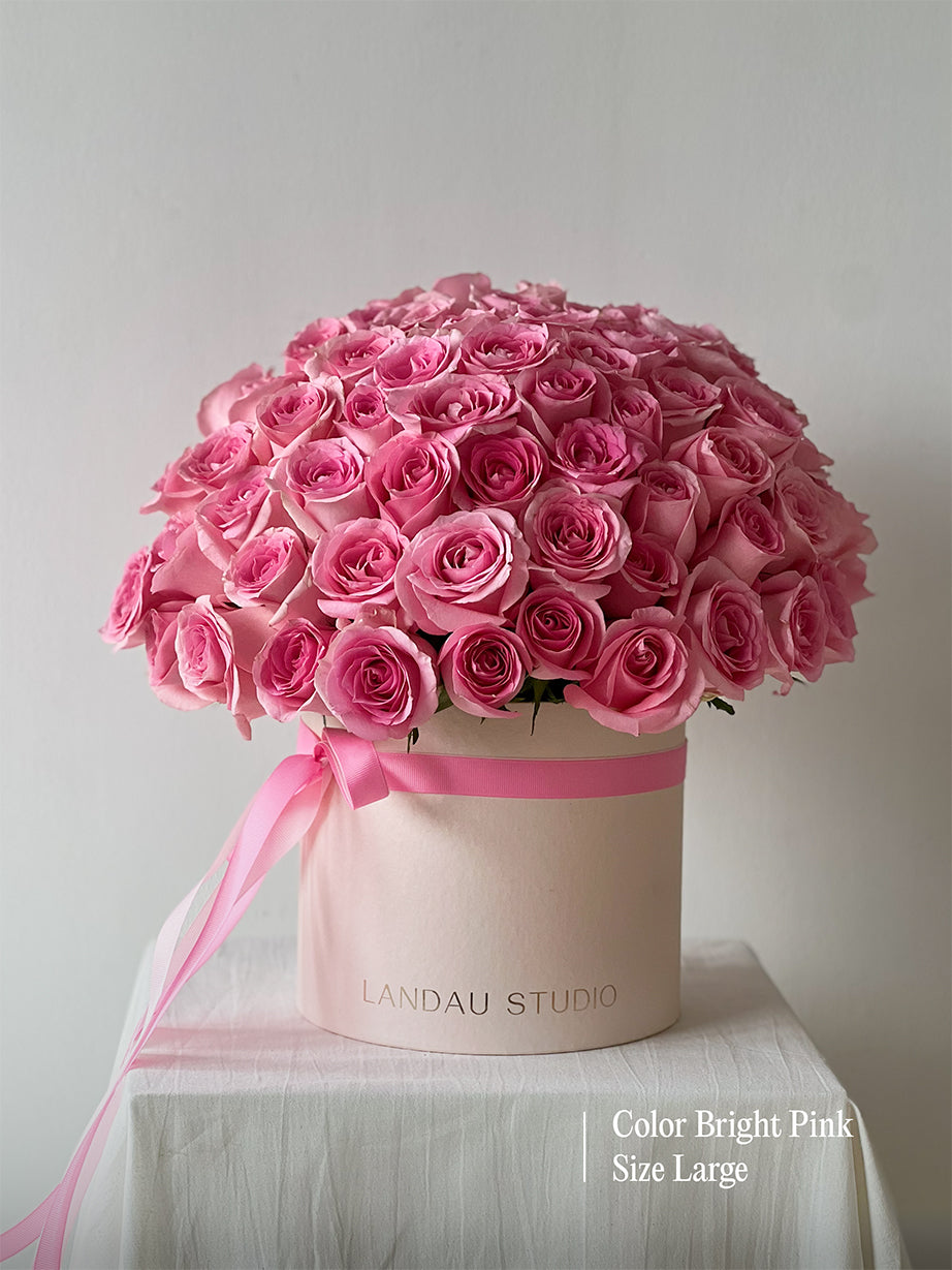 Mono Roses Box/Basket