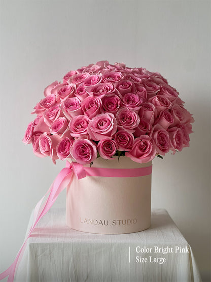 Mono Roses Box/Basket