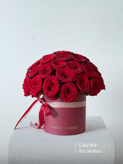Mono Roses Box/Basket