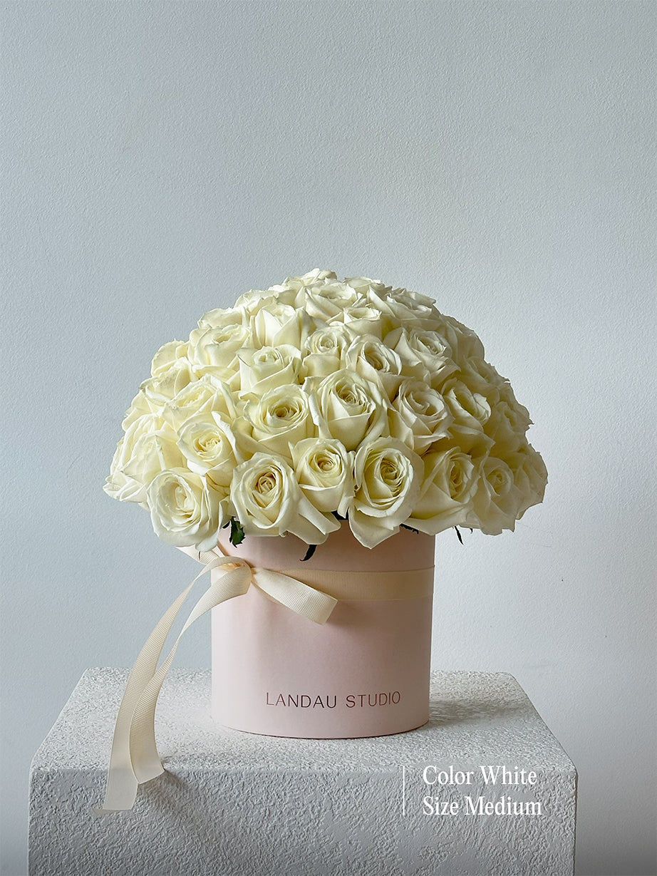 Mono Roses Box/Basket