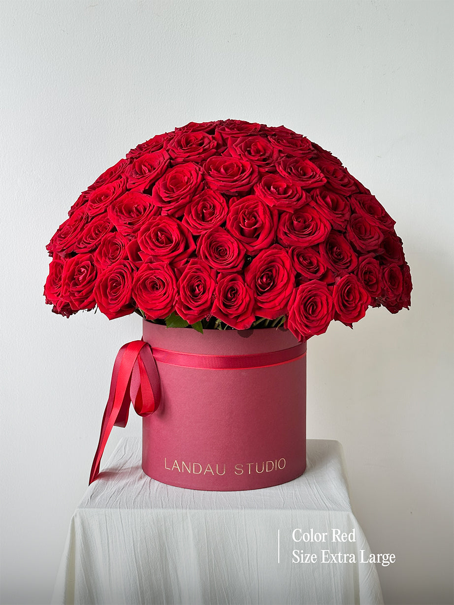 Mono Roses Box/Basket