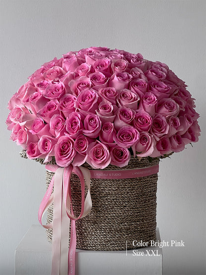Mono Roses Box/Basket