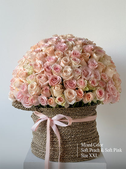 Mono Roses Box/Basket