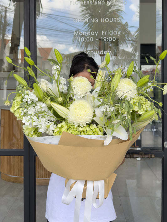 Landau Classic Bouquets - White
