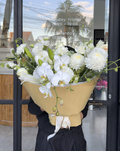 Landau Classic Bouquets - White